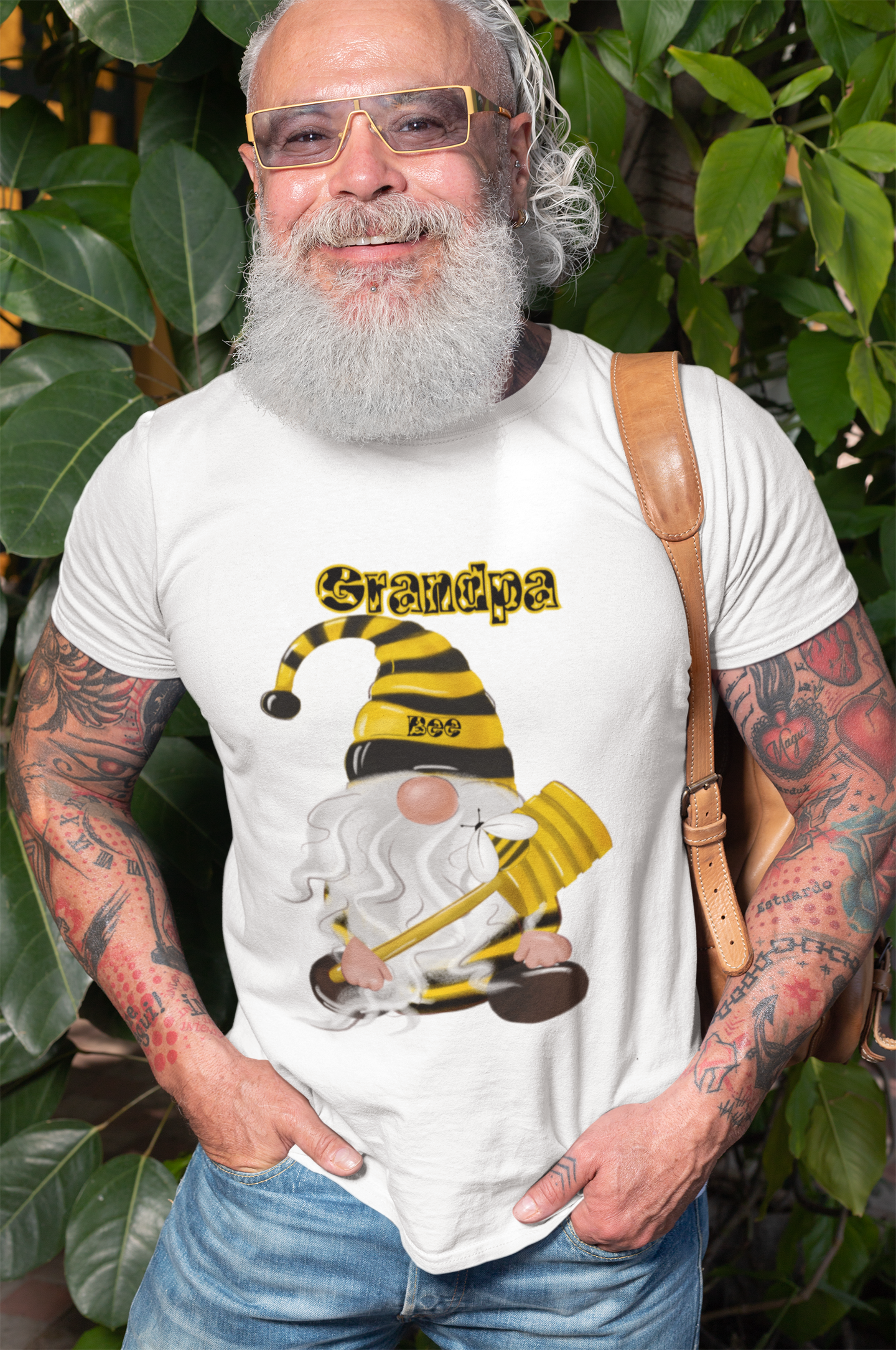 Grandpa Bee -Unisex Premium t-shirt